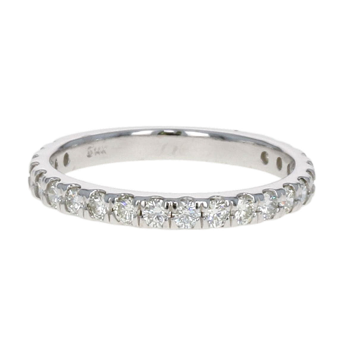 Round Diamond 3/4 Band
