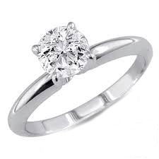 Round Cut Solitaire Engagement Ring