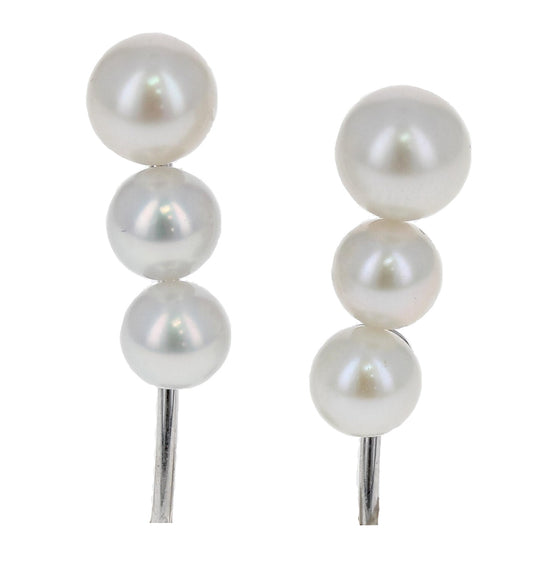 Climber Pearl Earring